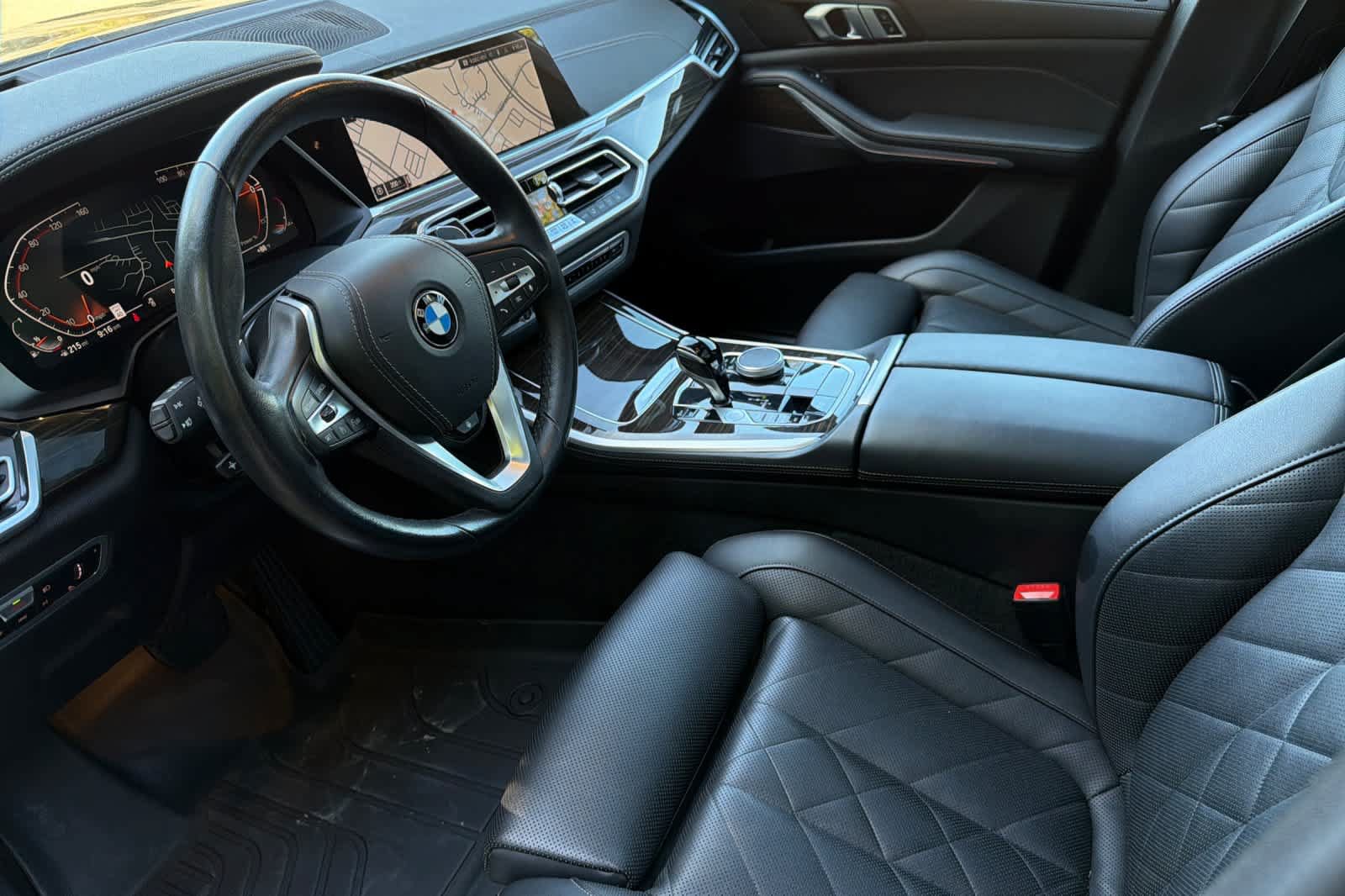 Used 2023 BMW X5 xDrive40i AWD/4WD image 11