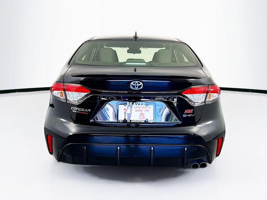 Used 2025 Toyota Corolla SE FWD image 8