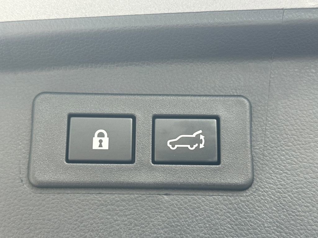 Used 2025 Subaru Outback Wilderness w/ Wilderness Package image 34