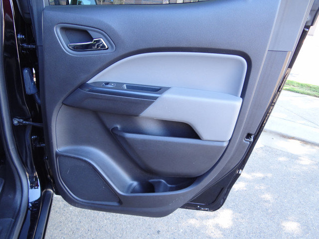 Used 2016 Chevrolet Colorado LT w/ LT Convenience Package RWD image 22