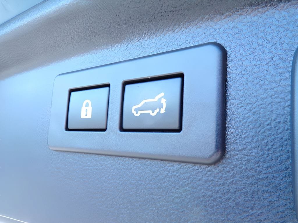 Used 2023 Subaru Forester Wilderness AWD/4WD image 15