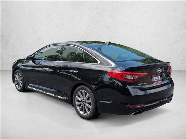 Used 2016 Hyundai Sonata Limited w/ Option Group 05 FWD image 8