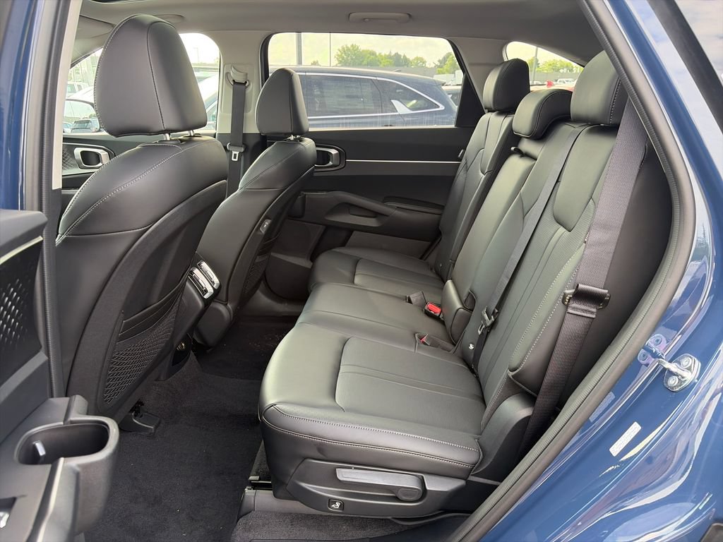 New 2026 Kia Sorento S w/ S Panoramic Sunroof Package AWD/4WD image 24
