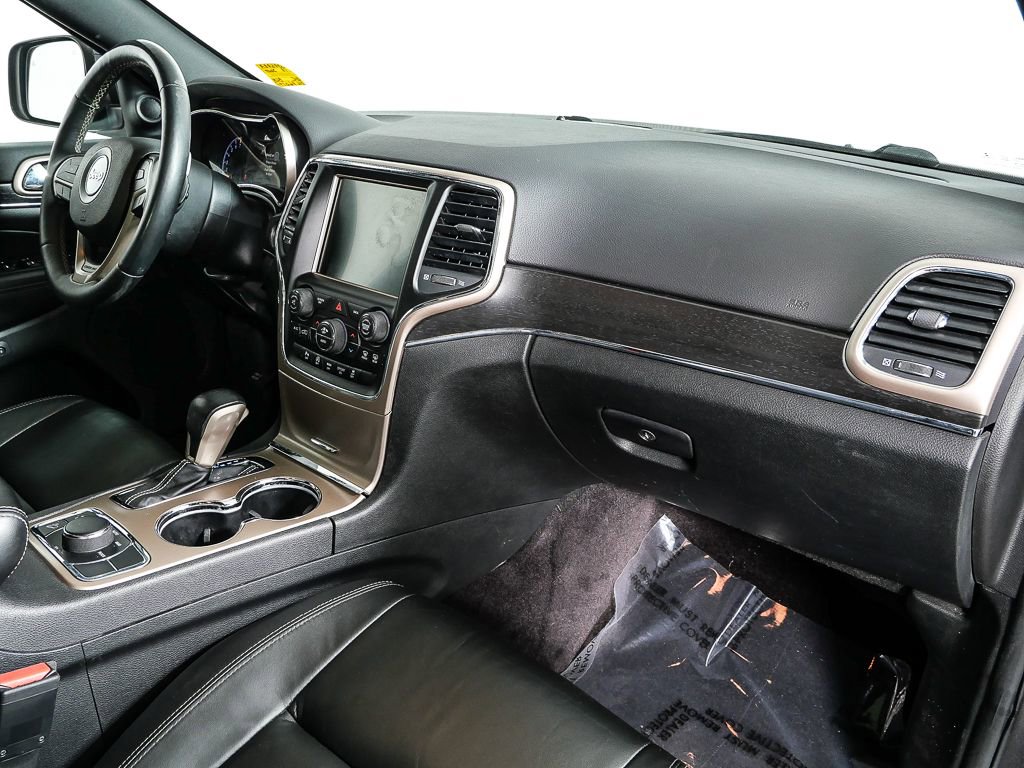 Used 2017 Jeep Grand Cherokee Limited AWD/4WD image 23