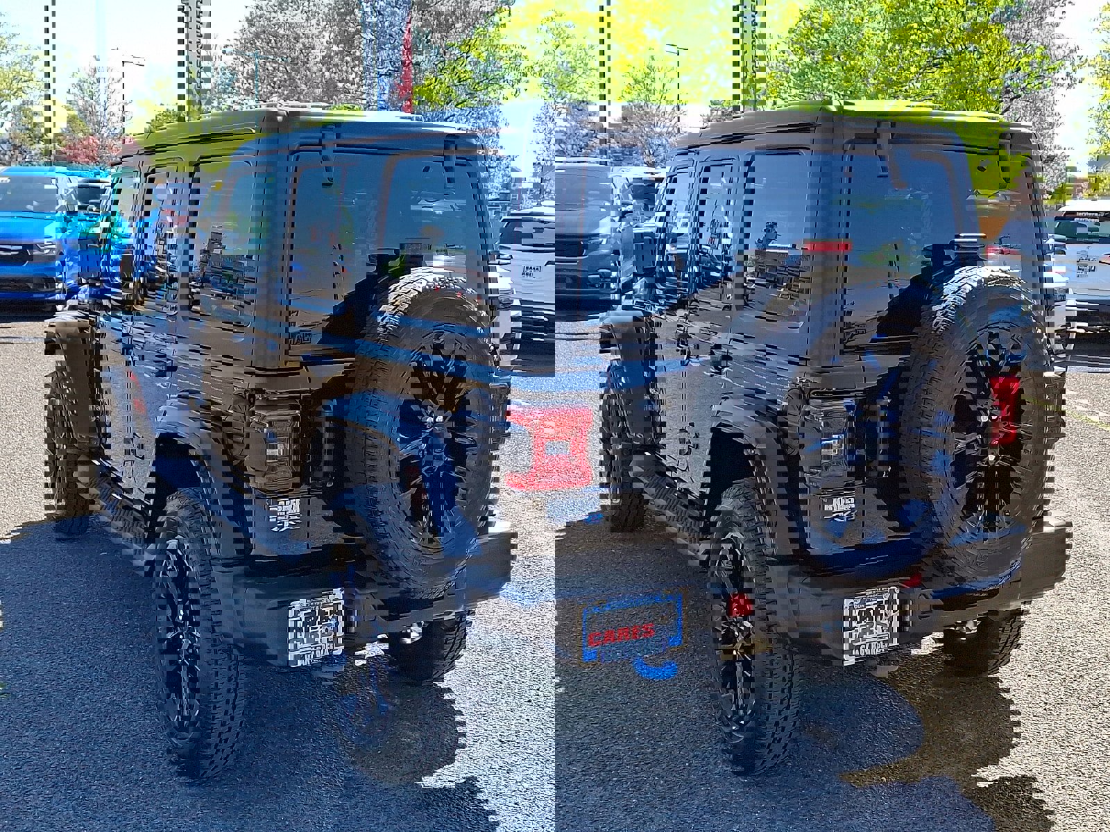 Used 2023 Jeep Wrangler Sahara w/ Cold Weather Group image 4