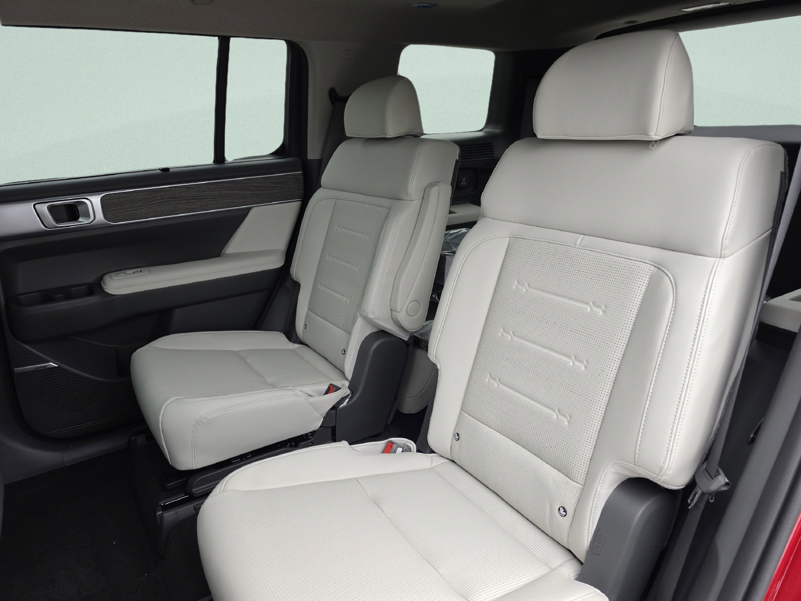 New 2026 Hyundai Santa Fe Limited FWD image 24