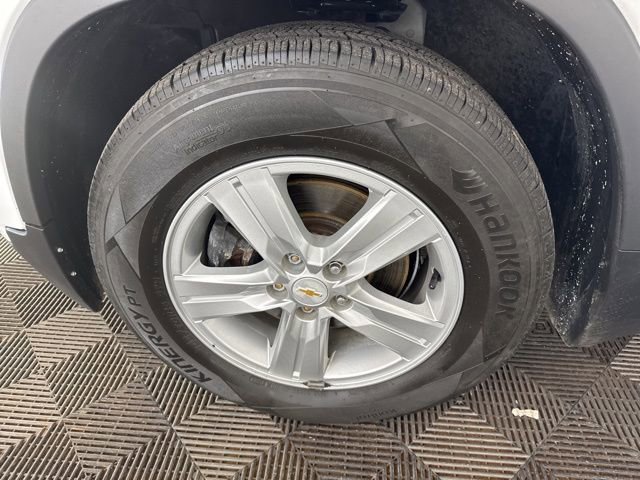 Used 2019 Chevrolet Trax LT w/ LT Convenience Package image 31