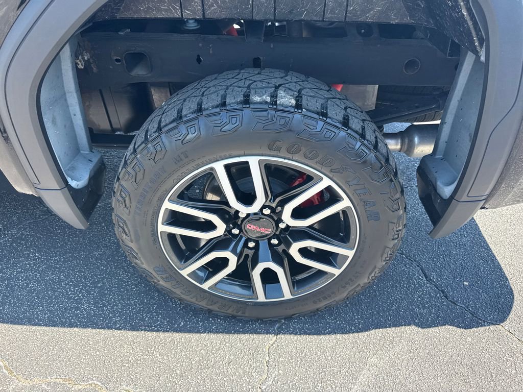 Used 2023 GMC Sierra 1500 AT4 w/ AT4 Premium Package AWD/4WD image 21