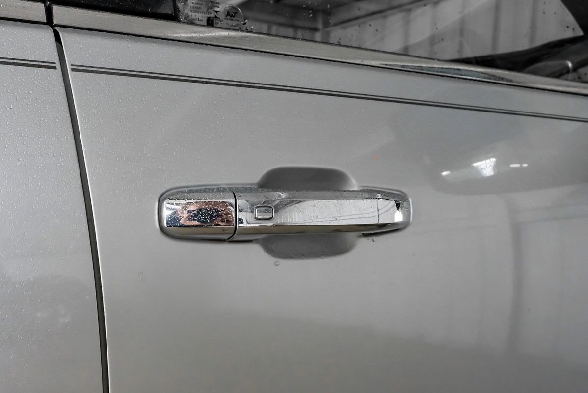 Used 2020 GMC Sierra 3500 Denali w/ Technology Package AWD/4WD image 41