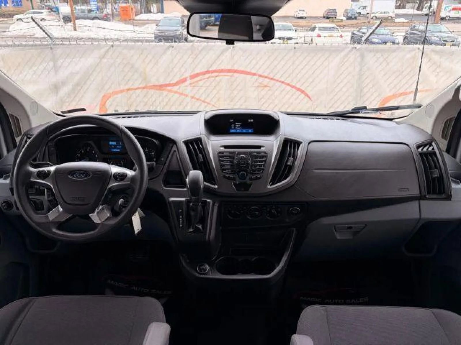 Used 2019 Ford Transit 350 XL RWD image 22