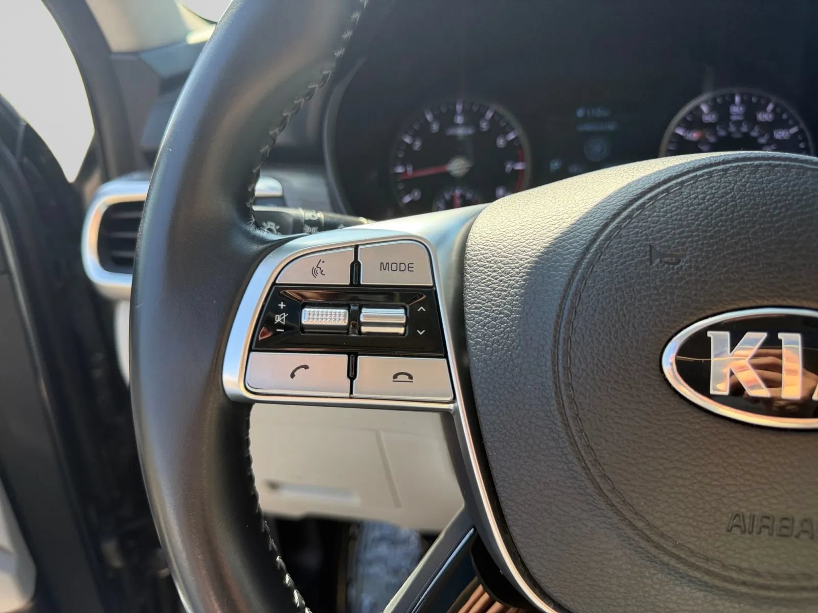 Used 2021 Kia Telluride EX w/ EX Premium Package FWD image 22