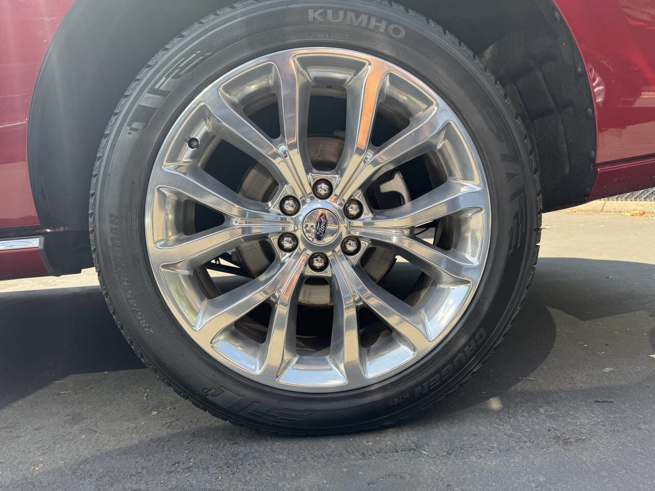 Used 2019 Ford Expedition Platinum image 35