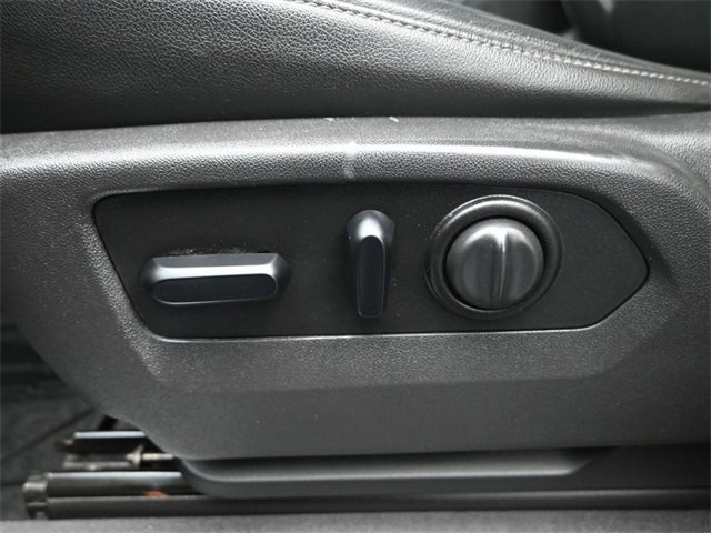 Used 2019 Chevrolet Silverado 1500 LT Trail Boss image 7