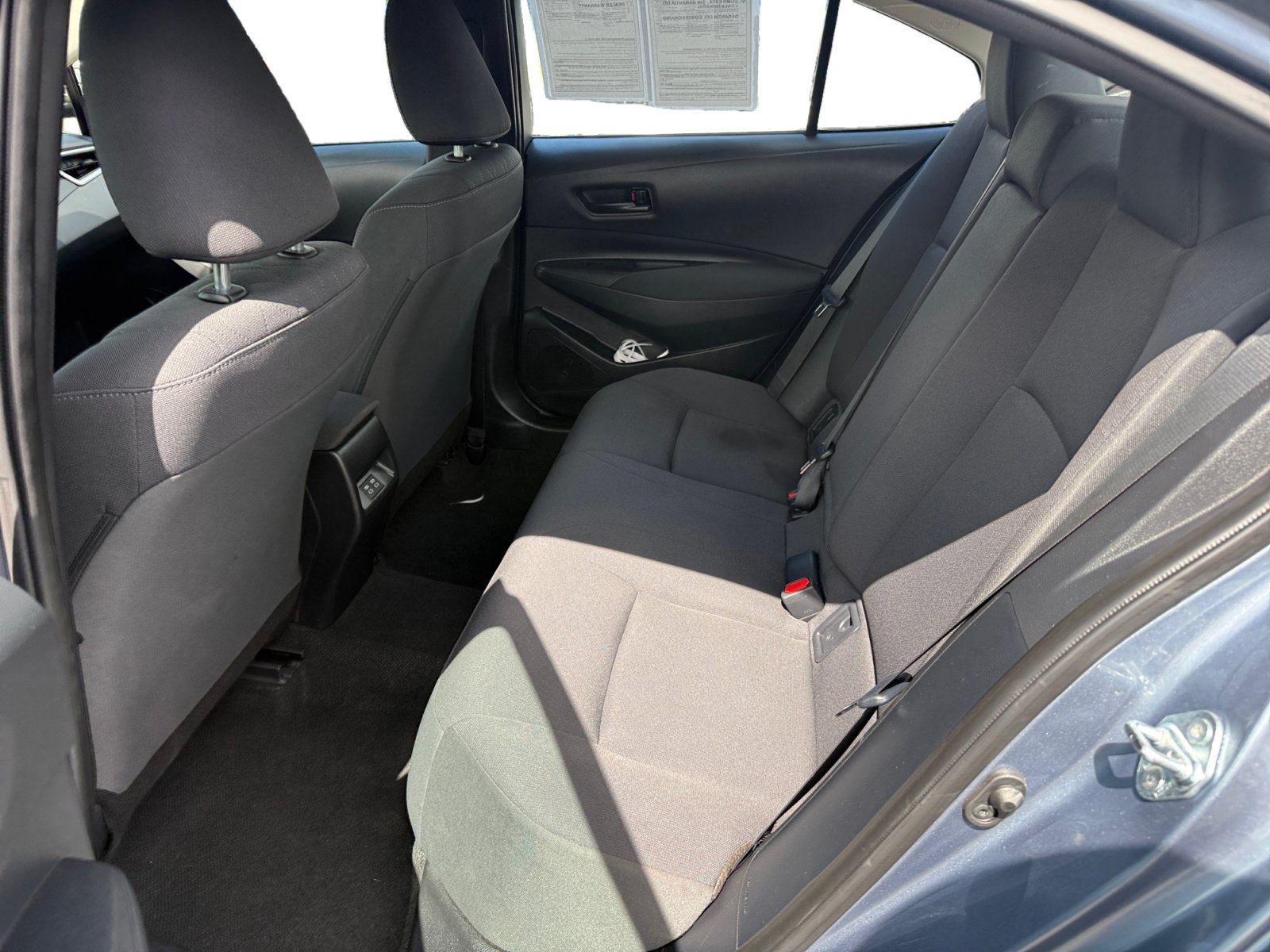 Used 2025 Toyota Corolla LE FWD image 16