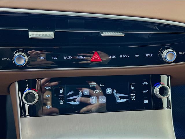 New 2026 Genesis GV70 2.5T Advanced image 14