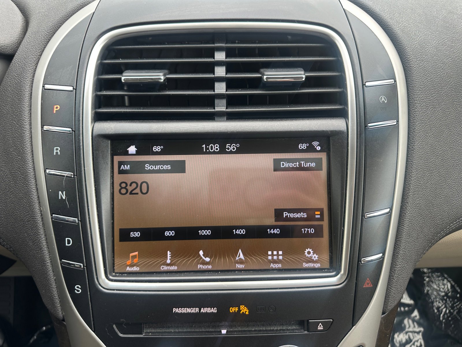 Used 2019 Lincoln Nautilus Select AWD/4WD image 16