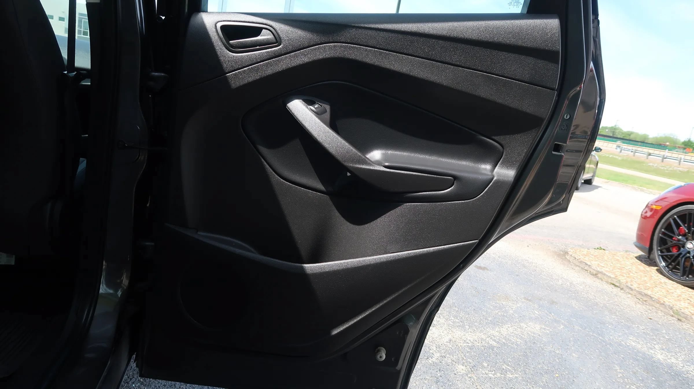 Used 2019 Ford Escape S FWD image 41