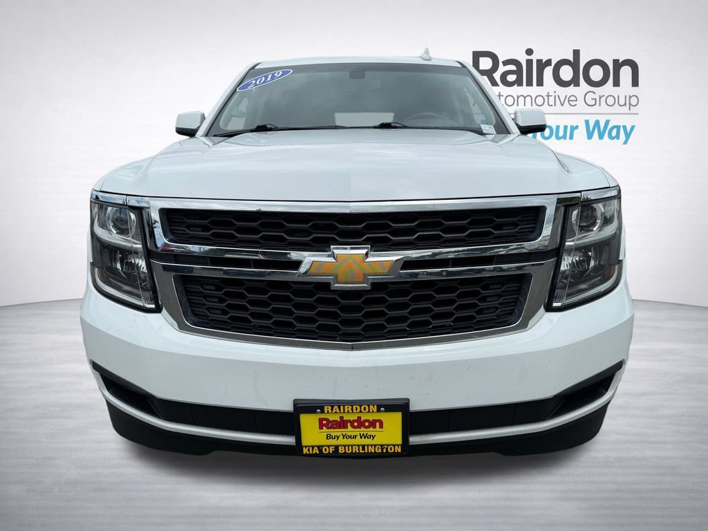 Used 2019 Chevrolet Suburban LS AWD/4WD image 2