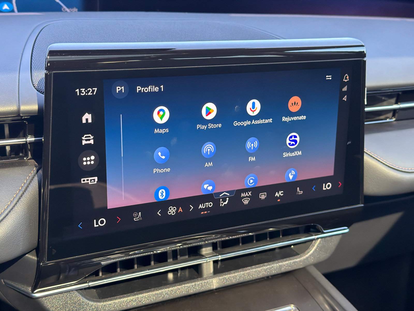 New 2026 Lincoln Nautilus Reserve AWD/4WD image 28