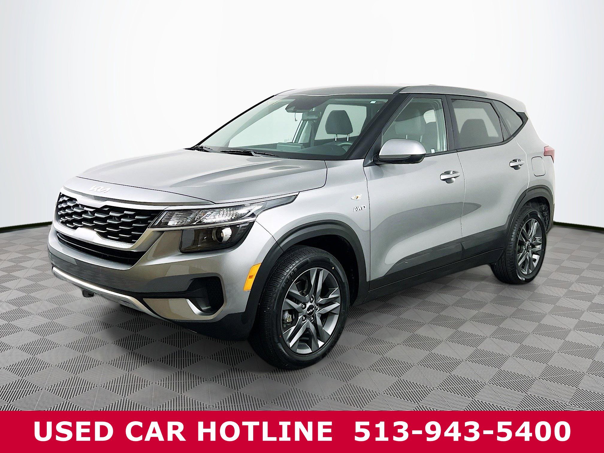 Used 2023 Kia Seltos LX image 2