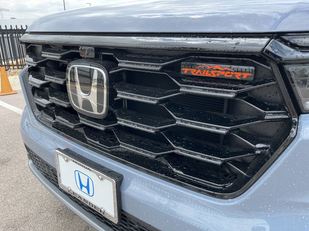 Certified 2025 Honda Pilot TrailSport image 17