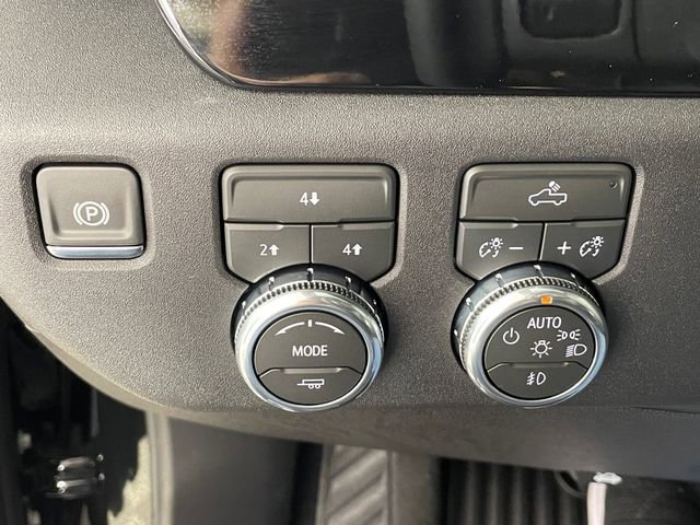 New 2026 GMC Sierra 2500 SLE w/ SLE Value Package; image 12