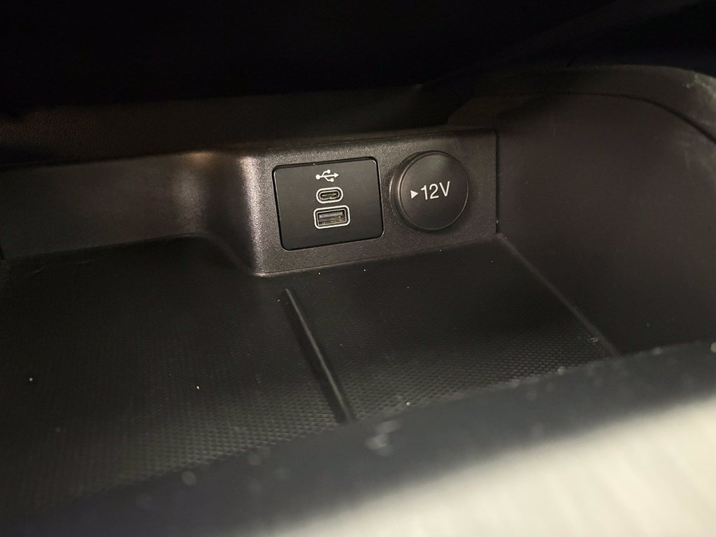 Used 2025 Ford Escape ST-Line FWD image 36