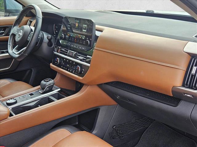 Used 2022 Nissan Pathfinder Platinum w/ Cargo Package AWD/4WD image 24