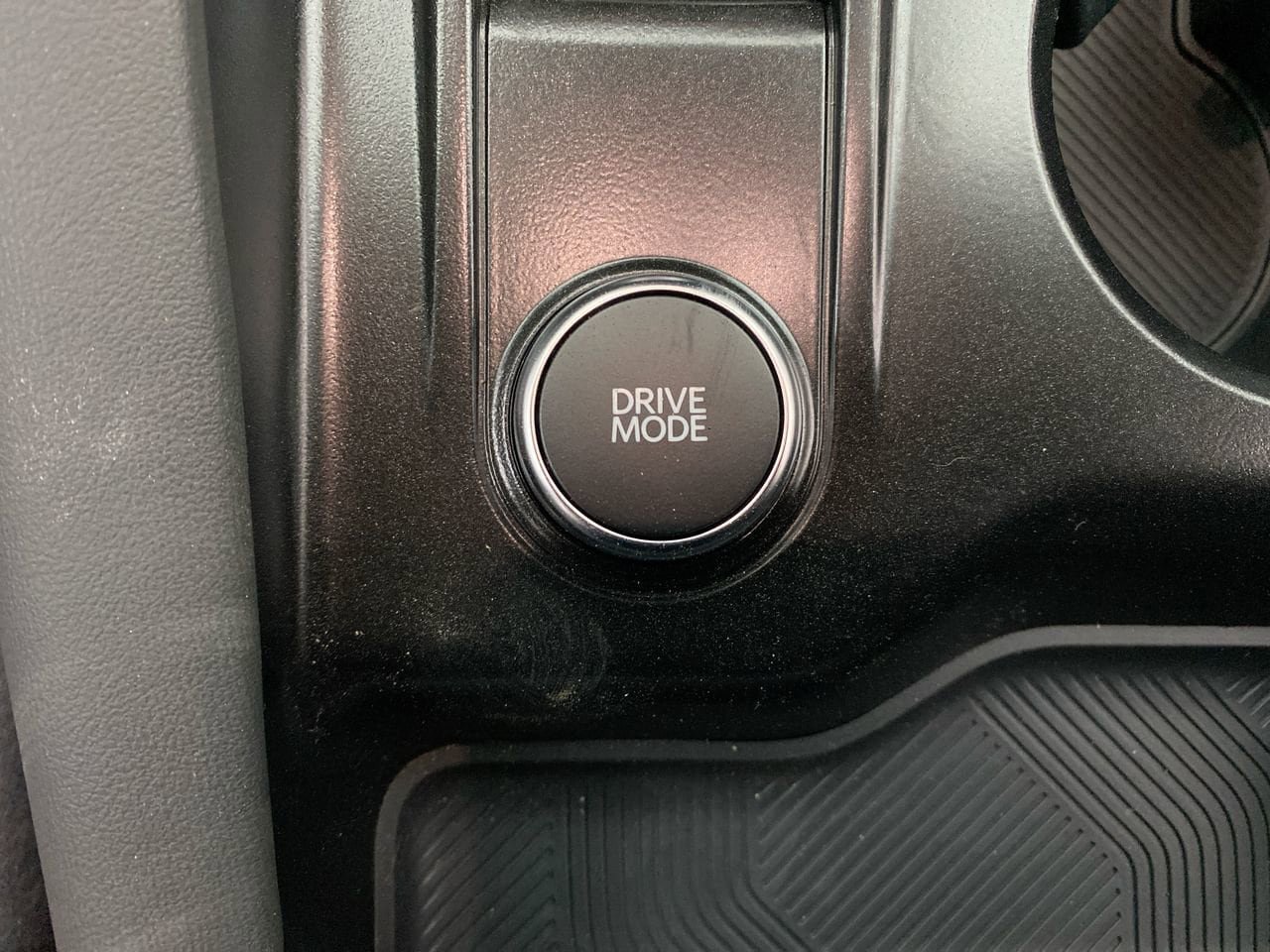 New 2026 Ford Explorer Active AWD/4WD image 18