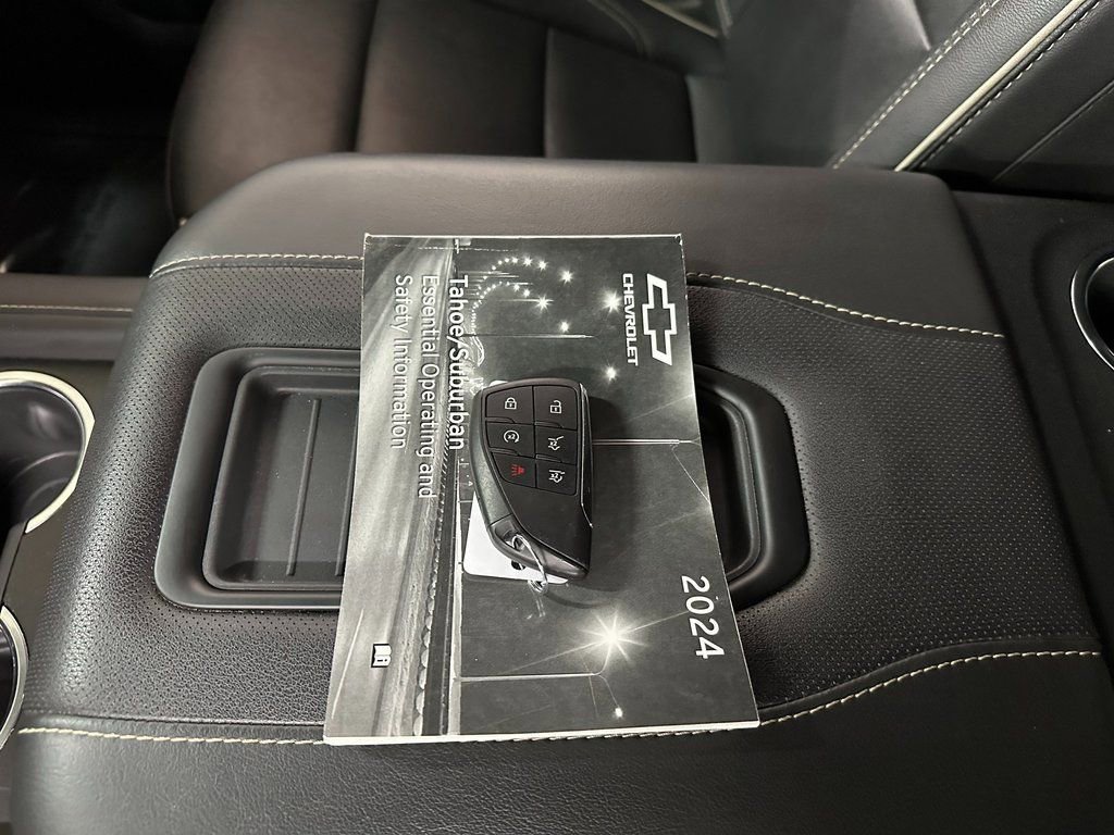 Used 2024 Chevrolet Tahoe Premier AWD/4WD image 43