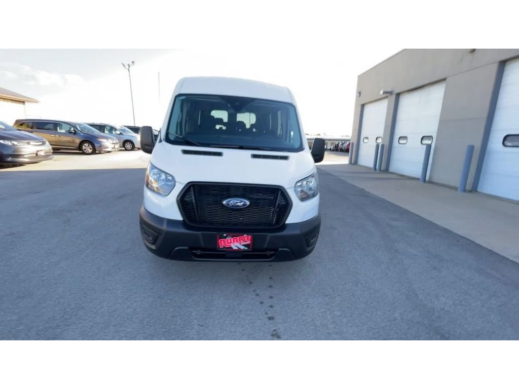 Used 2023 Ford Transit 350 XL image 3