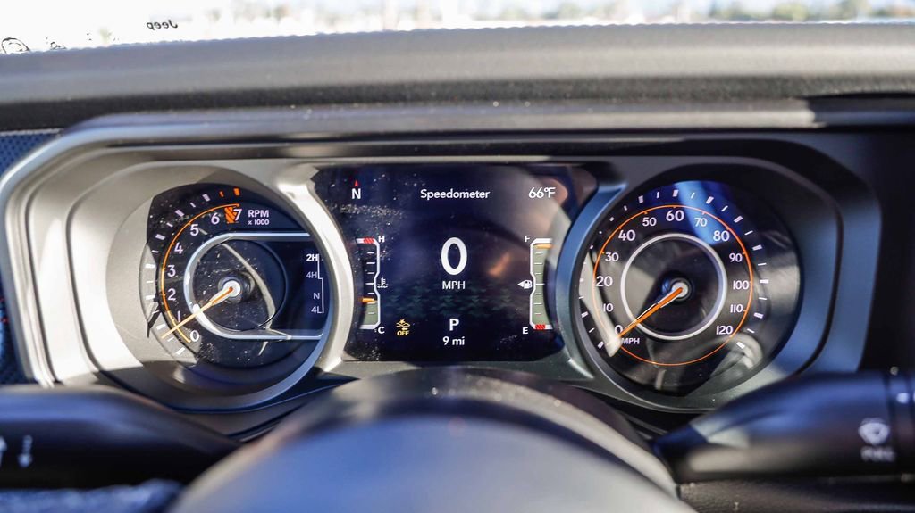 New 2026 Jeep Gladiator Rubicon w/ Steel Bumper Group image 28