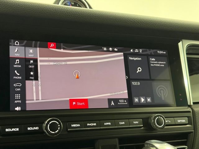 Used 2020 Porsche Macan image 20