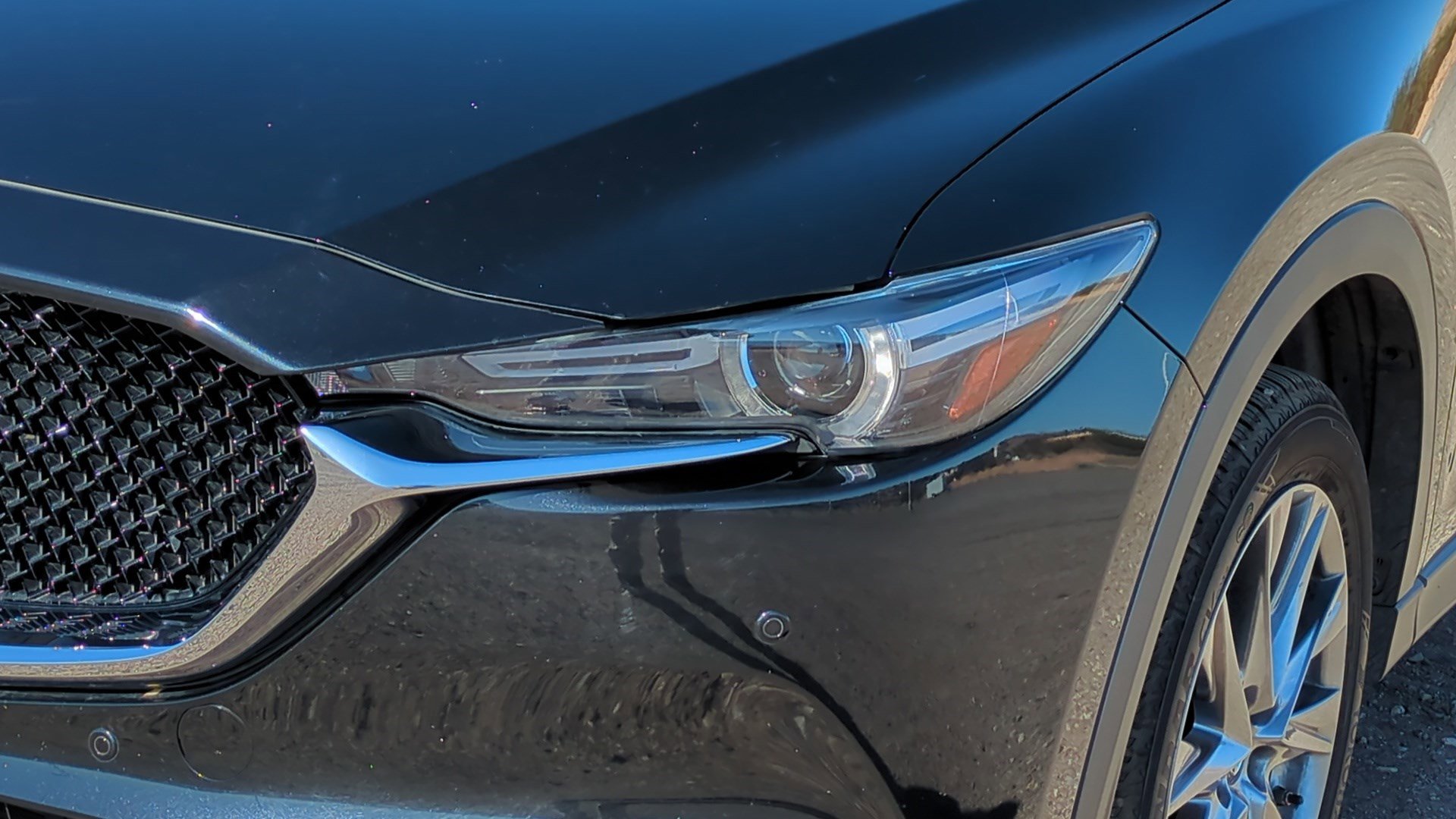 Used 2019 MAZDA CX-5 Signature image 9