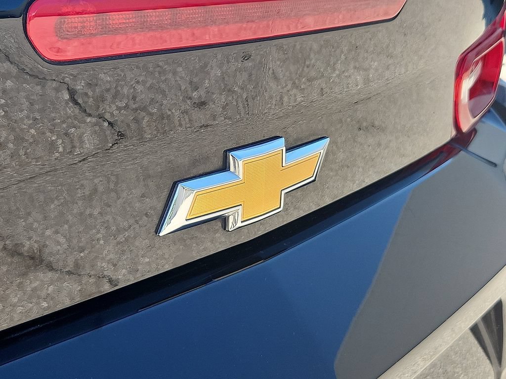 Used 2020 Chevrolet Camaro LT RWD image 22