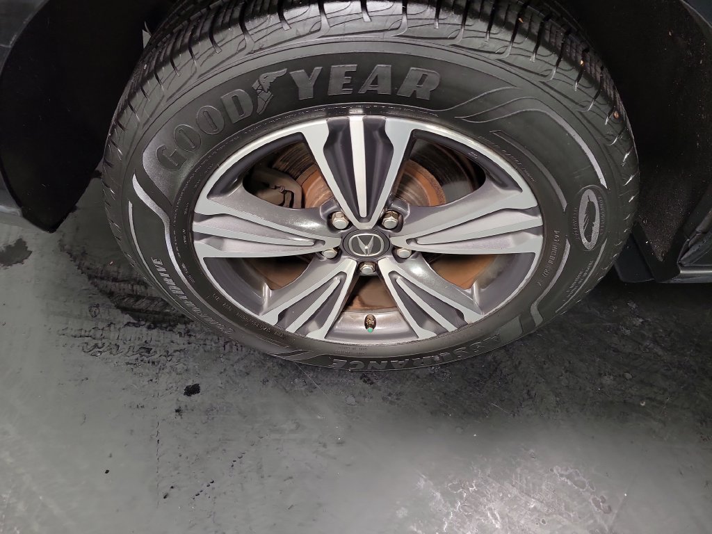 Used 2018 Acura MDX FWD image 11