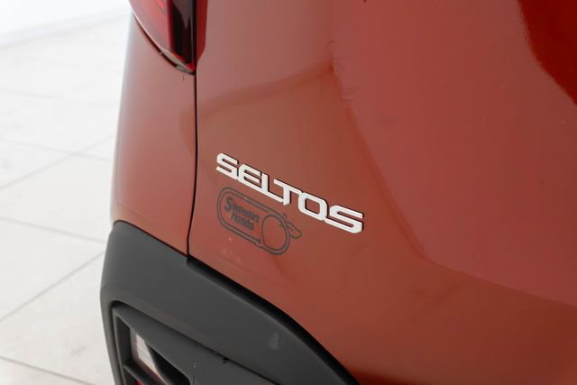 Used 2024 Kia Seltos S FWD image 11