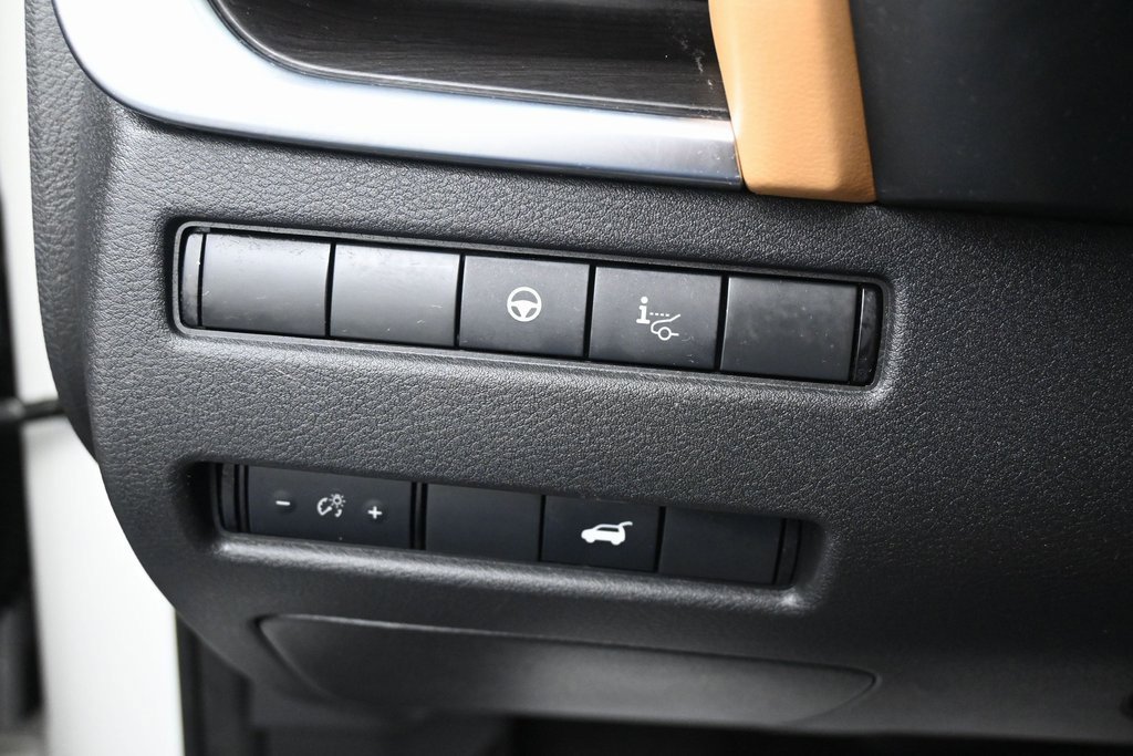 Used 2022 Nissan Rogue Platinum w/ Head-Up Display Package image 29