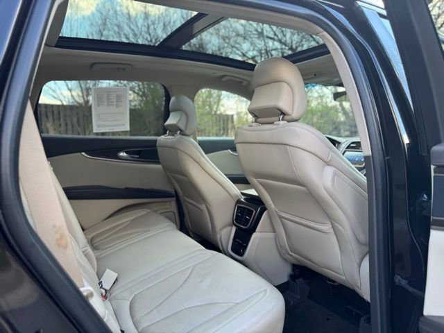 Used 2019 Lincoln Nautilus Select w/ Cargo Utility Package AWD/4WD image 16