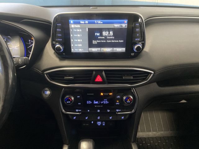 Used 2020 Hyundai Santa Fe Limited image 9
