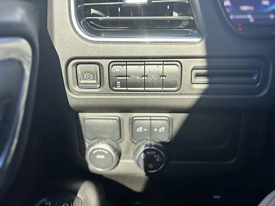 Used 2023 Chevrolet Tahoe LT RWD image 20