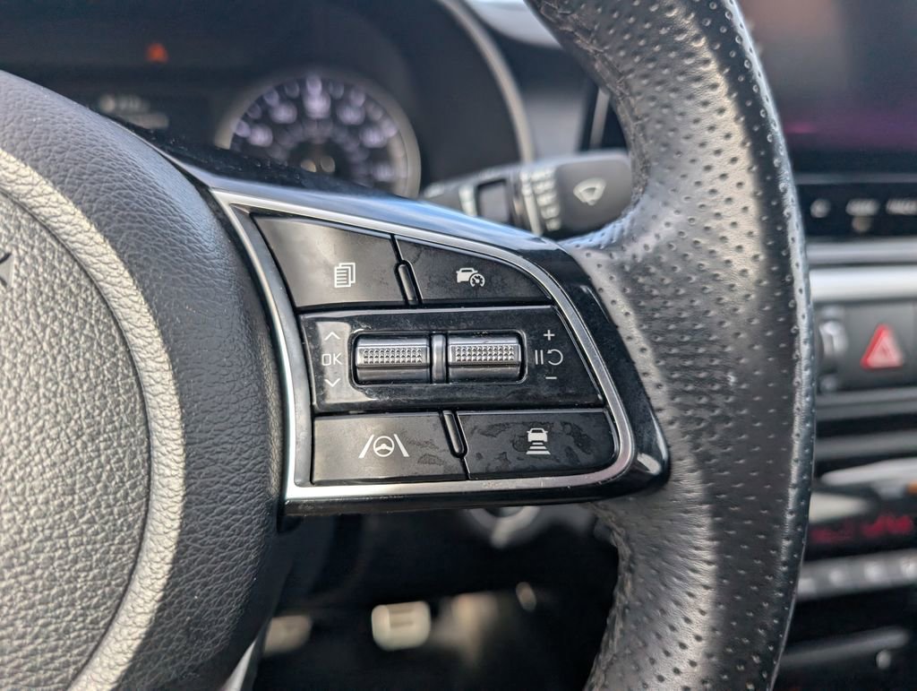 Used 2024 Kia Forte GT-Line w/ GT-Line Premium Package image 13