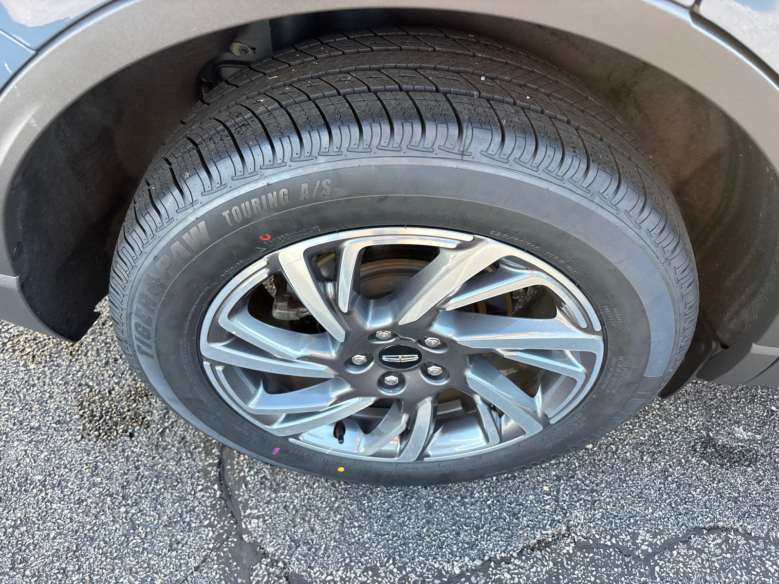 Certified 2023 Lincoln Corsair AWD w/ Equipment Group 101A image 10