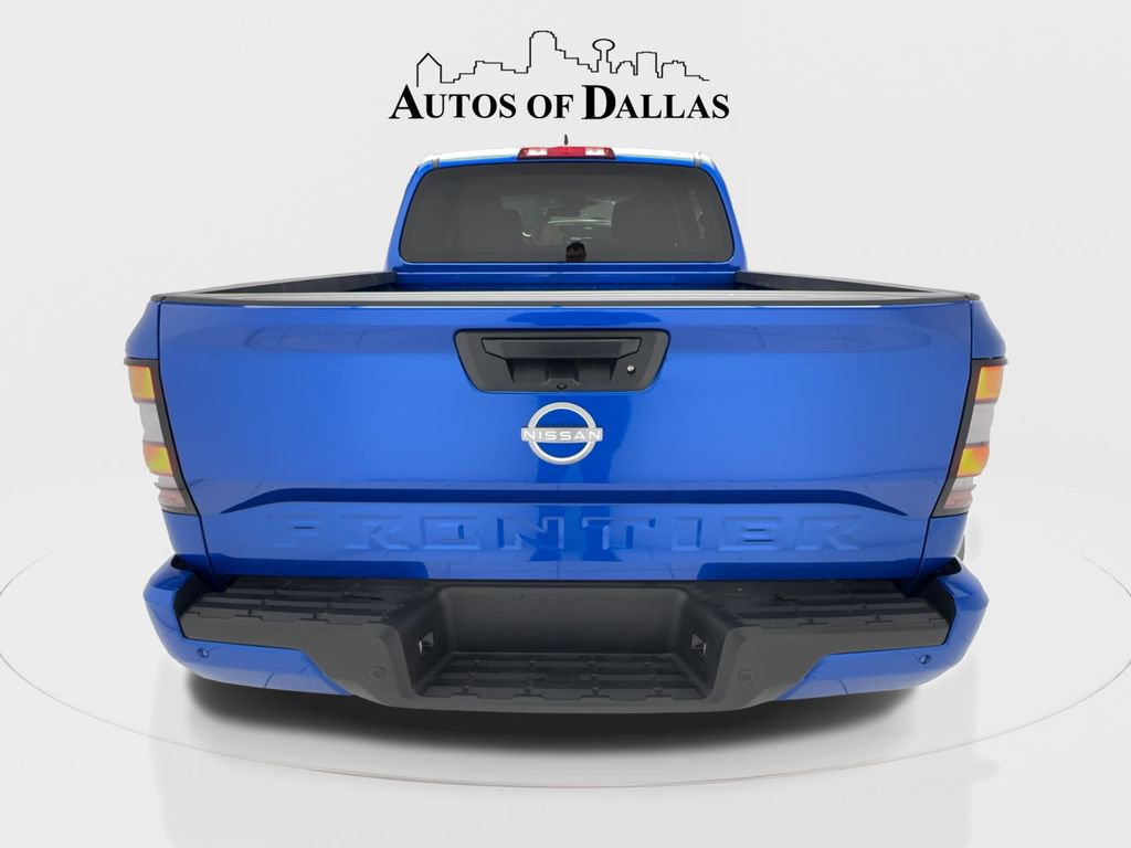 Used 2025 Nissan Frontier SV image 13