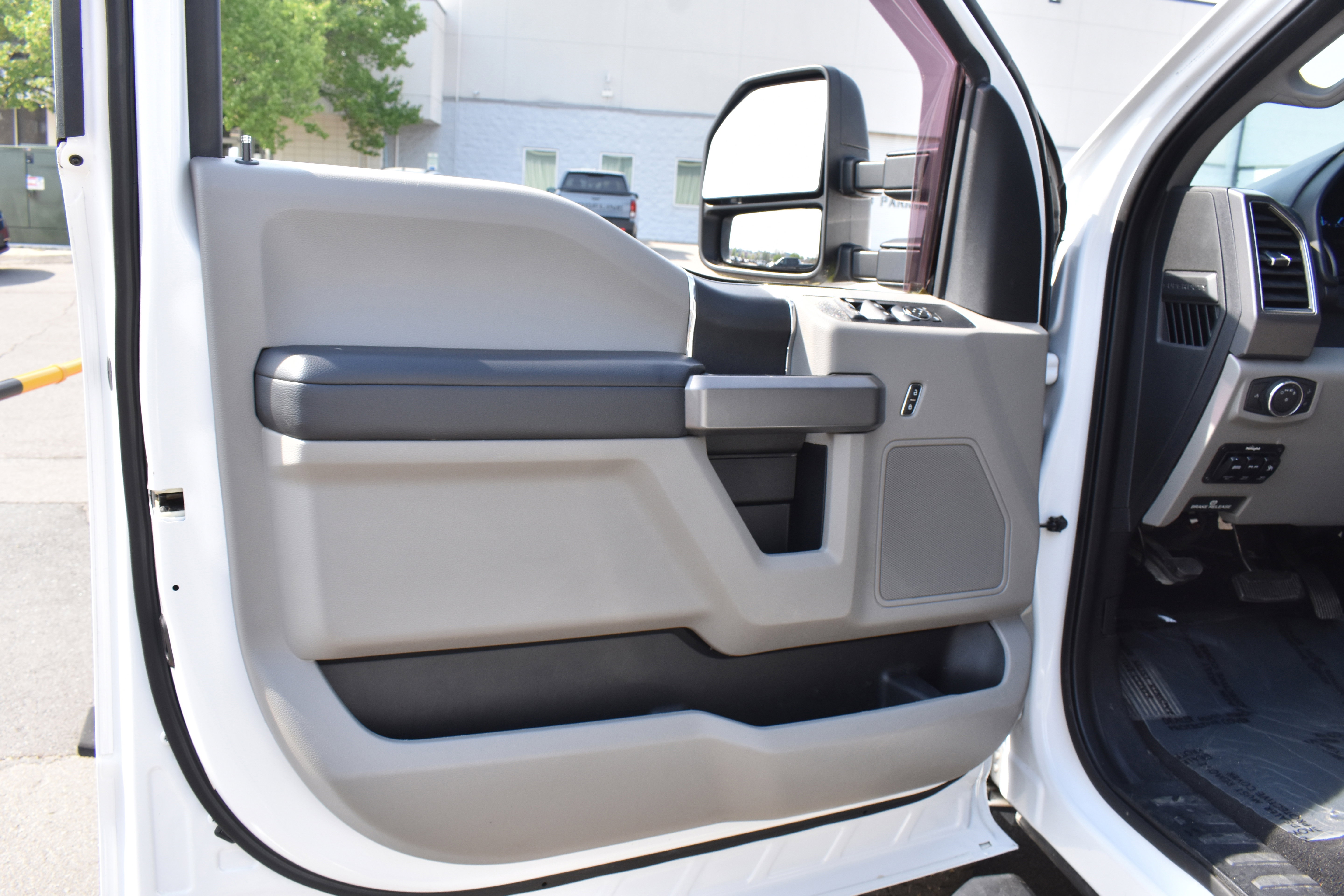 Used 2019 Ford F250 XLT w/ FX4 Off-Road Package image 22