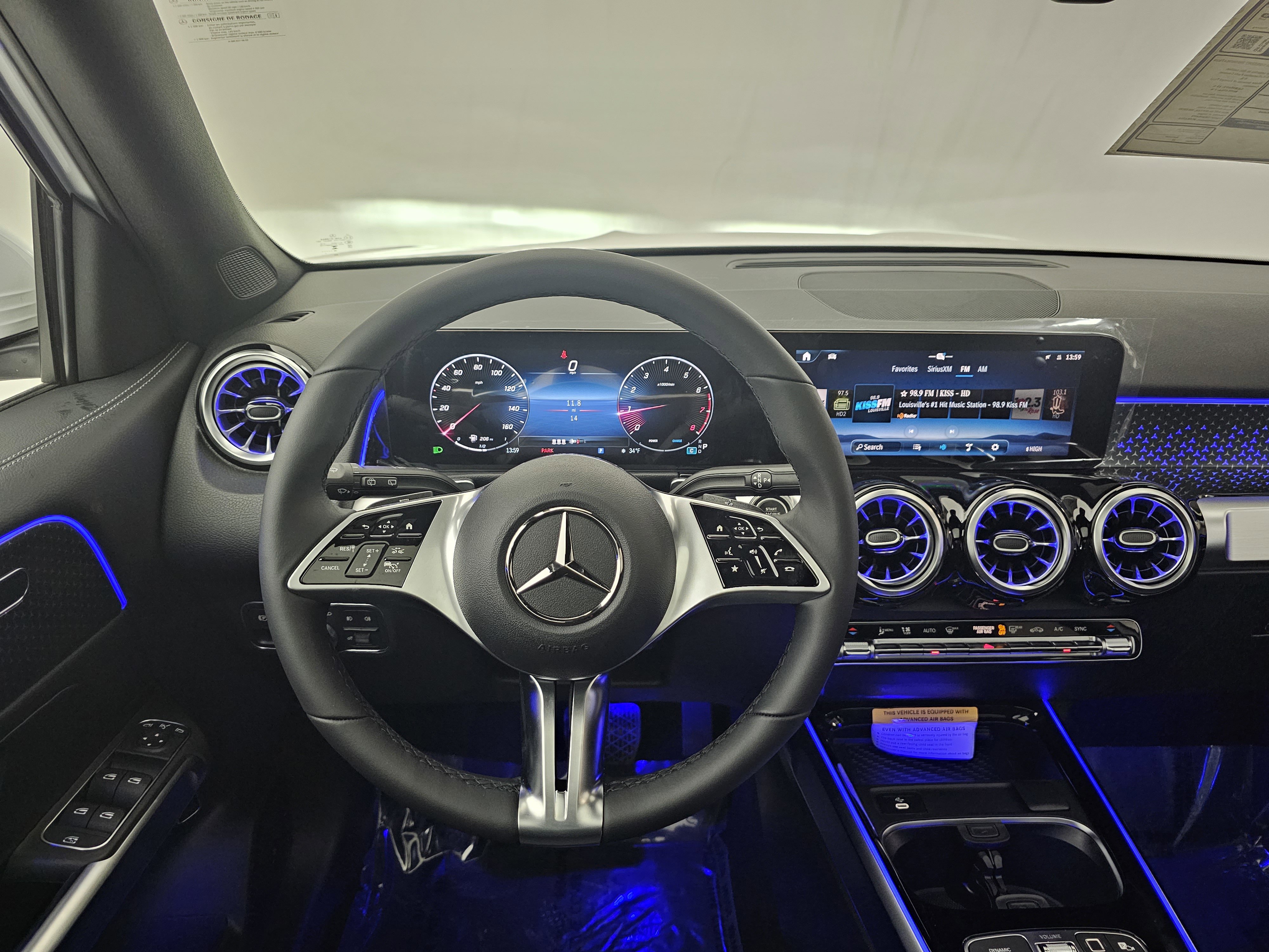 New 2026 Mercedes-Benz GLB 250 4MATIC image 6