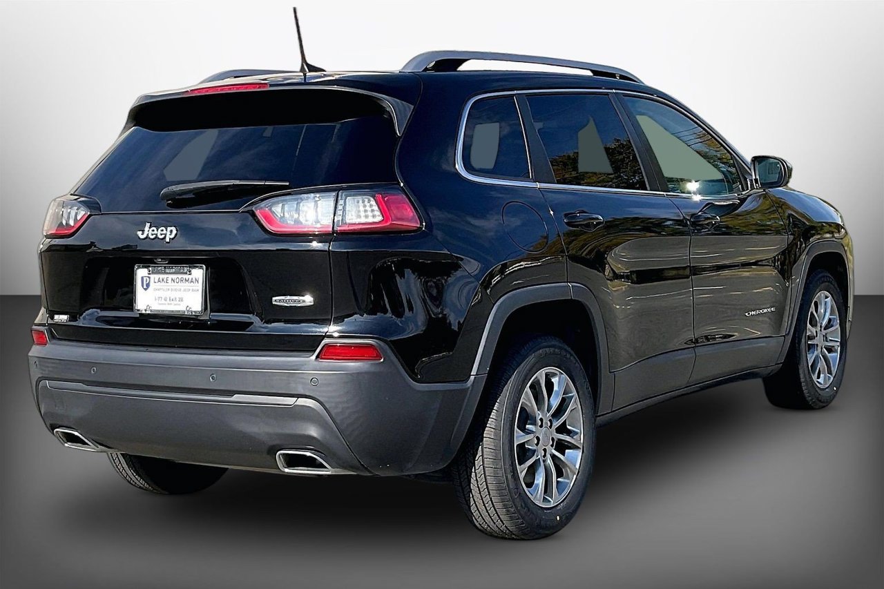 Certified 2021 Jeep Cherokee Latitude Lux w/ Comfort/Convenience Group FWD image 8