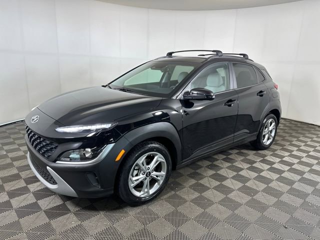 Used 2023 Hyundai Kona SEL image 7