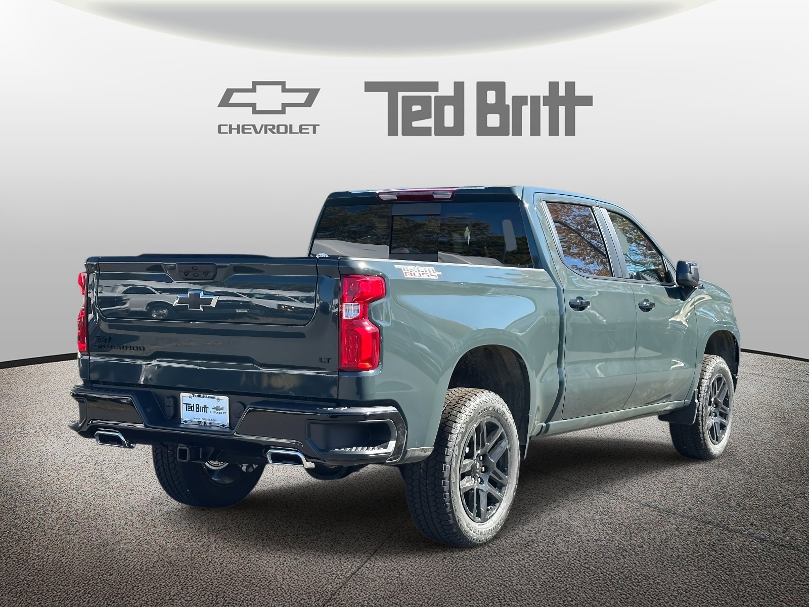 New 2026 Chevrolet Silverado 1500 LT Trail Boss w/ Convenience Package II image 4
