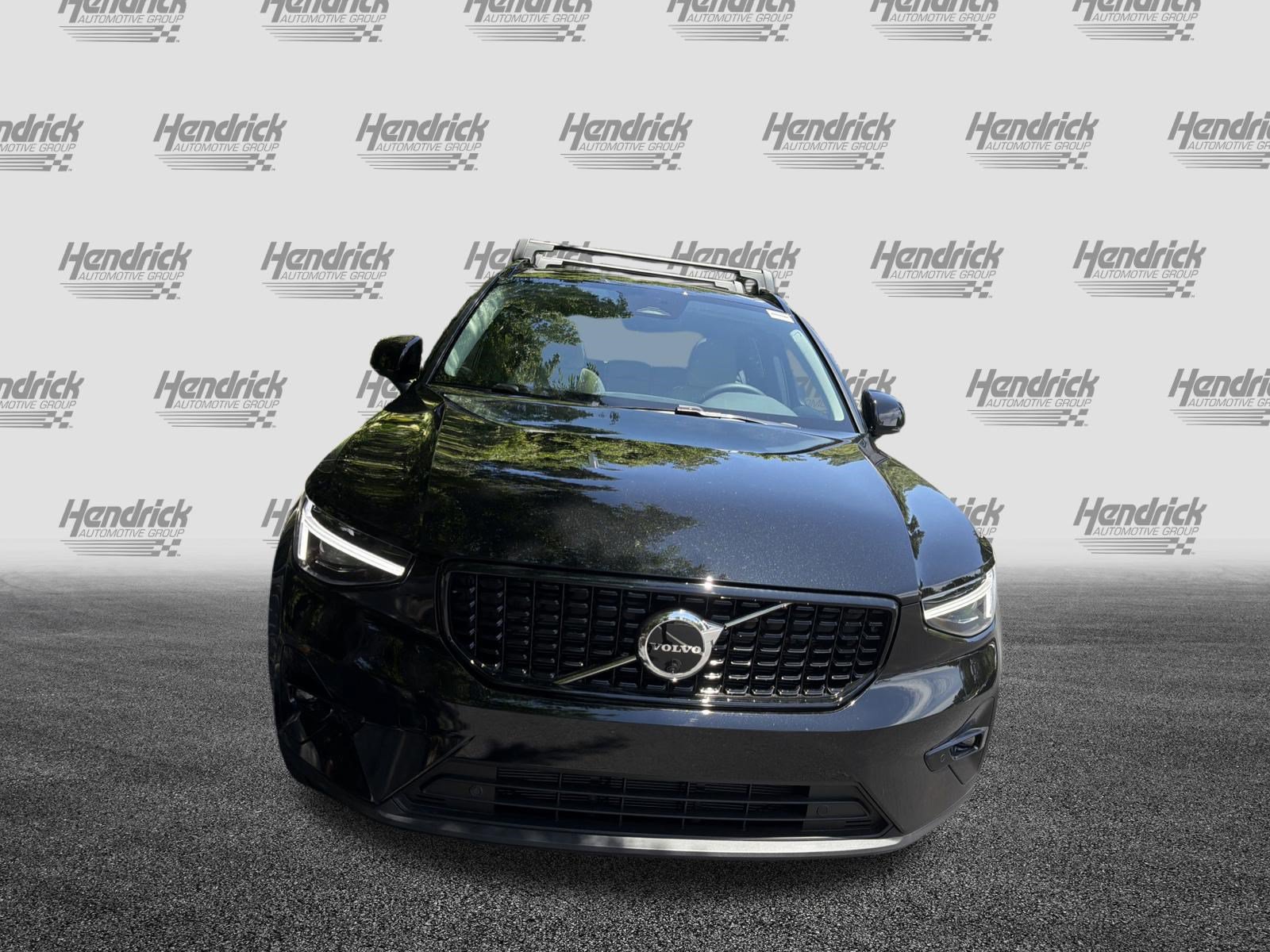 New 2026 Volvo XC40 B5 Ultra w/ Protection Package Premier AWD/4WD image 3